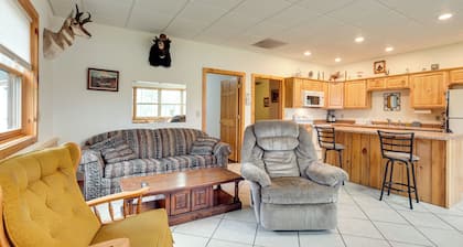 Boat Dock & Fire Pit: Lakefront Monico Home!