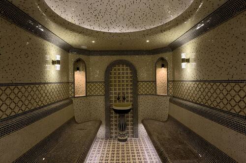 Sauna, steam room, deep-tissue massages, Swedish massages