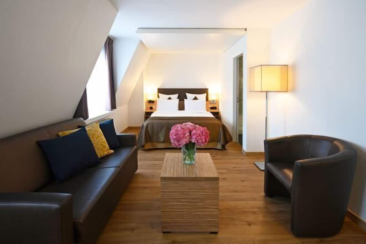 1 habitación, sábanas de algodón egipcio y ropa de cama de alta calidad