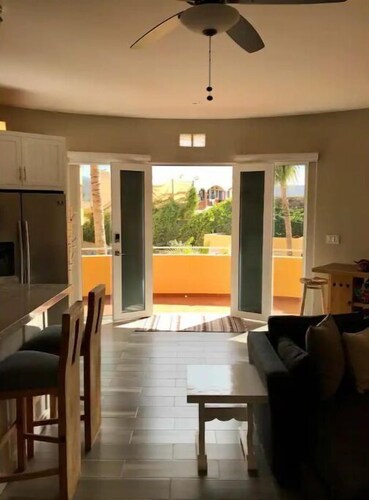 12B - New 2BR, 2BA, Middle Floor Condo, Pool