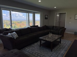 Smart TV - In ground Pool with unbeatable views, ASV (Otego)