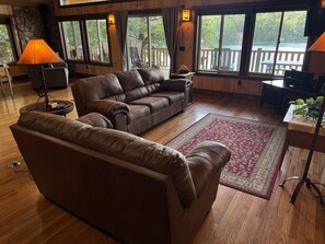 Smart-TV, Stereoanlage, Drucker