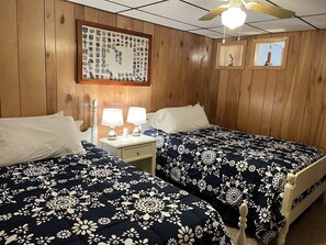 3 bedrooms, desk, iron/ironing board, travel cot