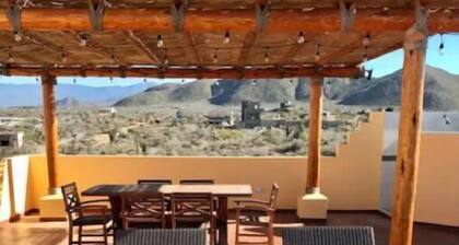 15C New Top Floor 2BR 2BA with Spectacular Views