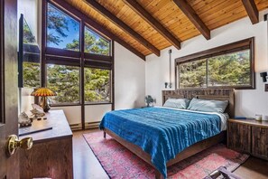 4 bedrooms, Internet, bed sheets