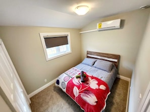 1 chambre, accès au Wi-Fi (inclus), literie fournie