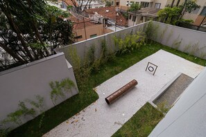 숙박 시설 구내