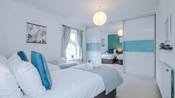 2 bedrooms, iron/ironing board, travel crib, WiFi