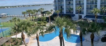 Gulf Shores Surf and Racquet Club 405B - Beach, Pool, Bring your Boat