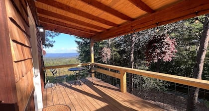 Bluff view cabin