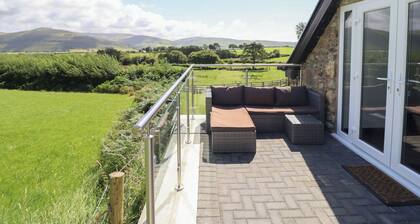 Bryn Eglwys Cottage