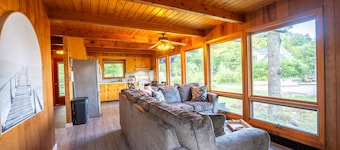 New Charming Chalet with Lake Winni Views