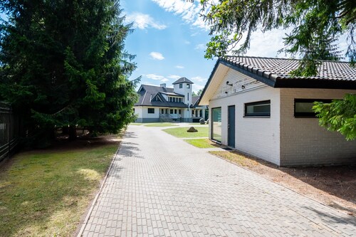 Luxury 6-bedroom Villa with Secured Yard & House, Inside Pool, Private Gym etc