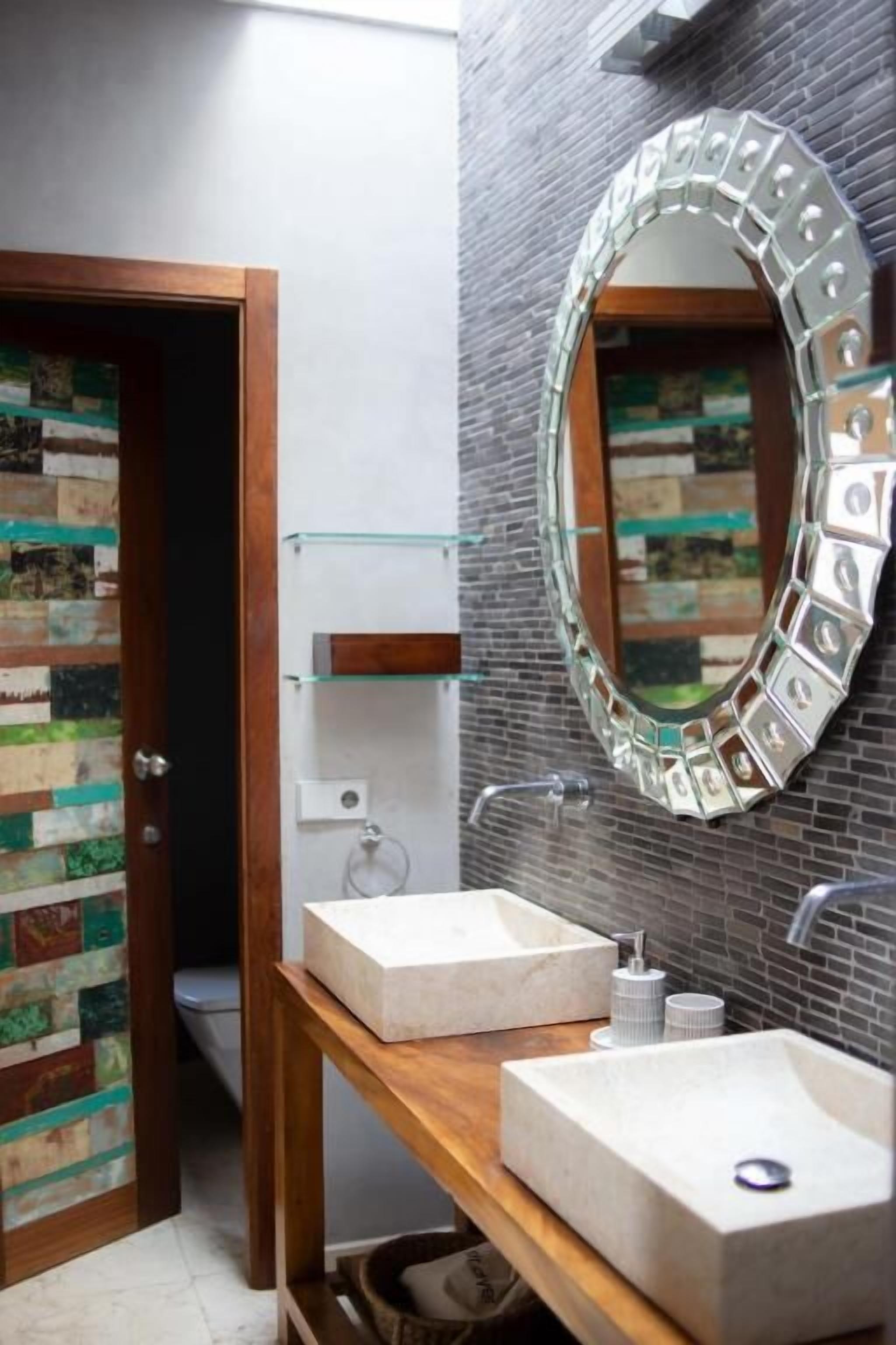 Photo - The Giri Residence