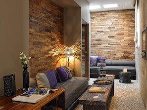 Living area - The Giri Residence Hotel & Spa (Sant Joan de Labritja)