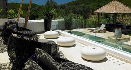 The Giri Residence Hotel & Spa