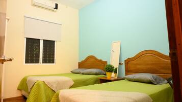 3 habitaciones, tabla de planchar con plancha y wifi gratis