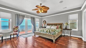 6 slaapkamers, een strijkplank/strijkijzer, reisbedje, wifi