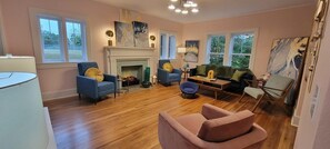 TV, fireplace, books - Rock of Ages, a mid-century modern gem (Dandridge)