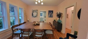 Dining - Rock of Ages, a mid-century modern gem (Dandridge)