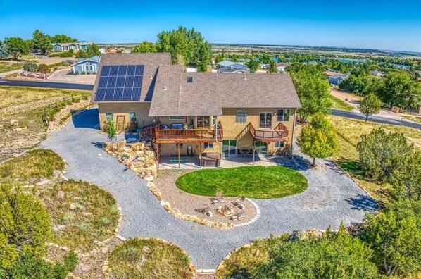 Exterior - Southern Colorado Escape with Hot Tub & Stunning Rocky Mountain Views (Colorado City)