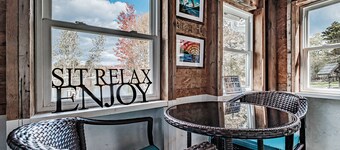 Our charming cottage and bunkhouse invites you to experience a lakeside getaway!