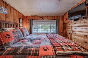 6 bedrooms, free WiFi, bed sheets