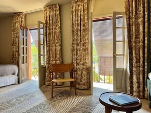 雙人房, 陽台 | 迷你吧、免費無線上網