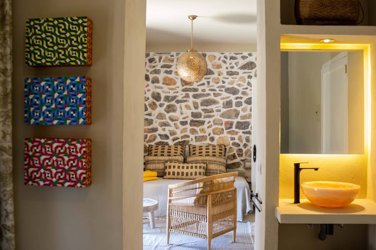 Double Room, Balcony | Living area