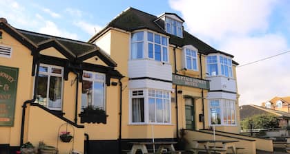 Captain Howey Hotel