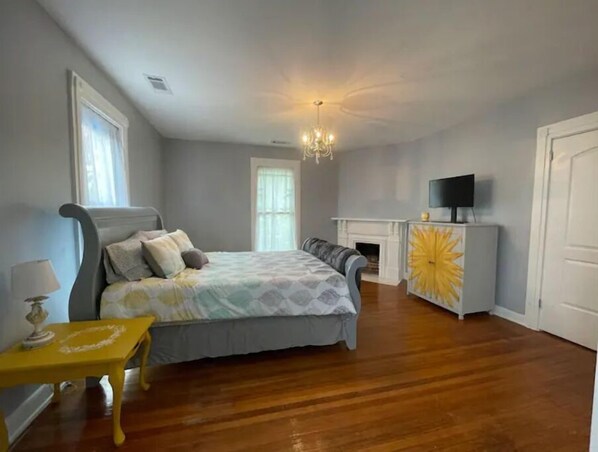 3 chambres, lit parapluie, Wi-Fi gratuit, draps fournis
