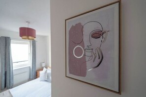 2 bedrooms, Internet