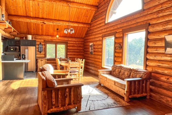 Smart TV, DVD player, livros, videoteca