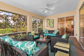 Terrace/patio - Tropical vacation home close to Vanderbilt Beach (Naples)