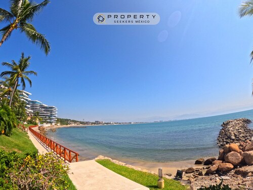 Great Apartment at Punta Esmeralda Residential / 4 people / 2 BR