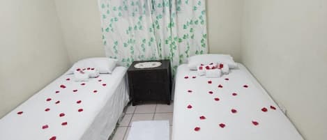 Basic Double or Twin Room, 2 Twin Beds | Iron/ironing board, free WiFi, bed sheets