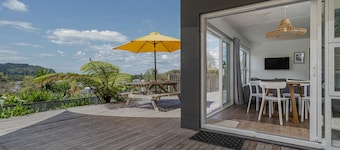 The Blockhouse - Whangamatā Holiday Home