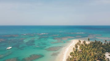 Playa en los alrededores