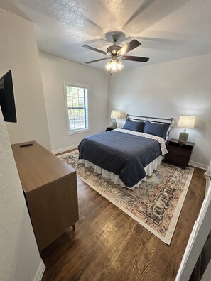 5 habitaciones, wifi gratis y ropa de cama 