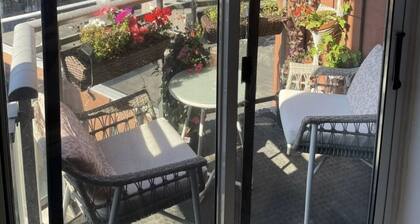 2 floor condo downtown toronto