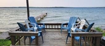 Lakehouse Dream, on Big Manistique Lake Germfask/Curtis Mich.Centrally located.