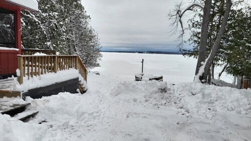 Lakehouse Dream, on Big Manistique Lake Germfask/Curtis Mich.Centrally located.