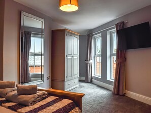 5 chambres, Wi-Fi gratuit, draps fournis
