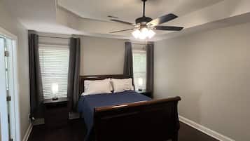 3 chambres, bureau, fer et planche Ă repasser, Wi-Fi gratuit