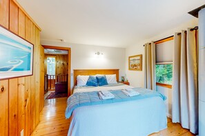 4 dormitorios, tabla de planchar con plancha, Internet y ropa de cama