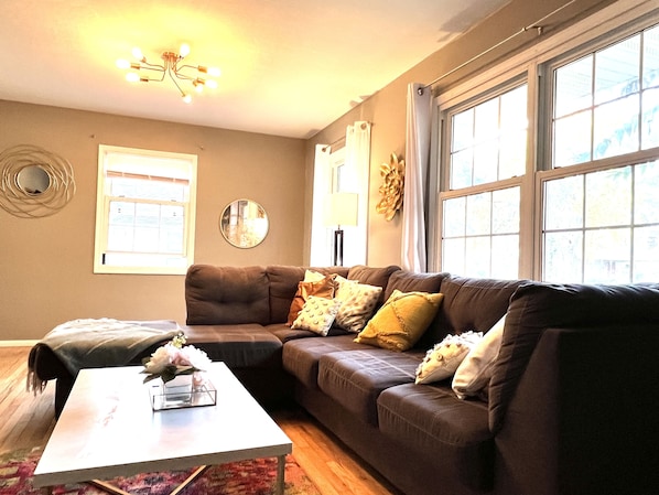 Smart TV, video games, ping pong