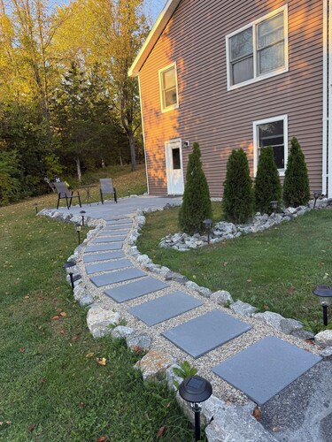 Hudson NY’S Country Serenity Guest Suite.