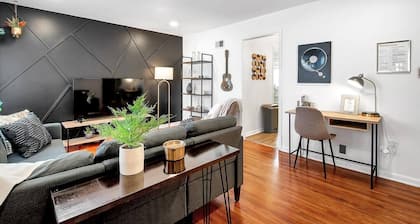 Eclectic Escape - Cute and Cozy - King!