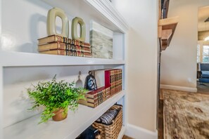 Interior - Gather! A Welcoming Home - King Beds - Pool Table! (Bend)