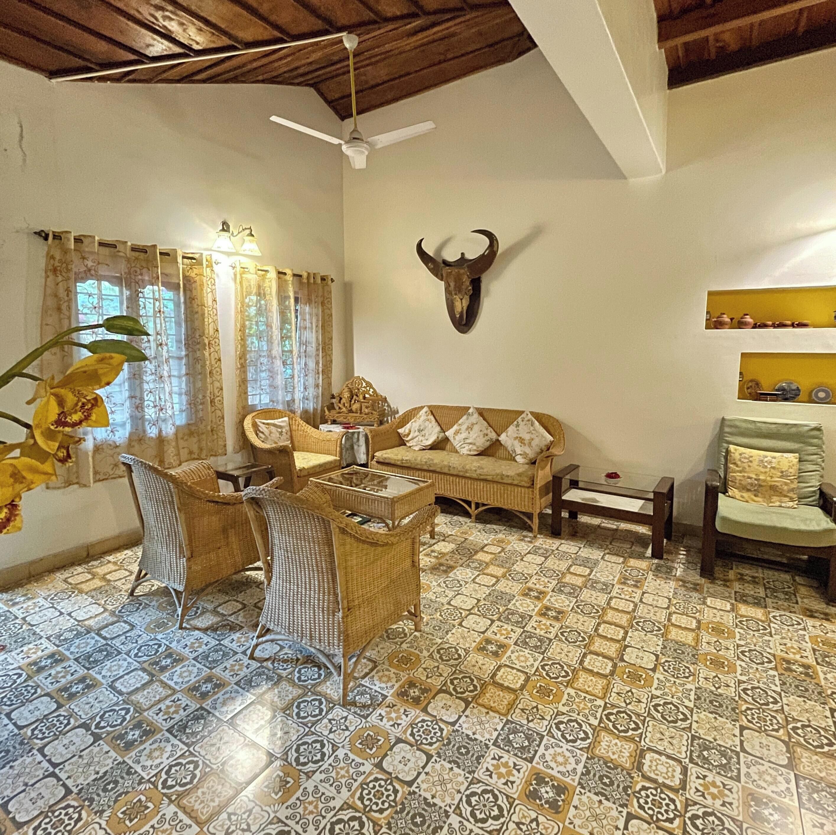 Family Villa, 3 Bedrooms | Living area